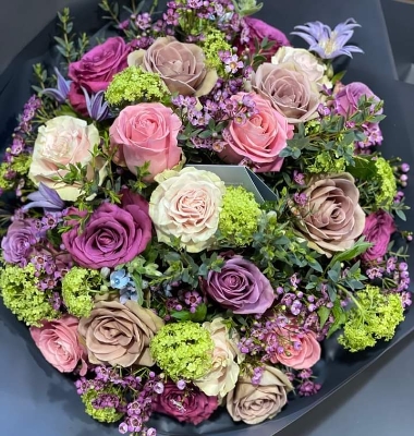 Instagran Mixed Rose Bouquet